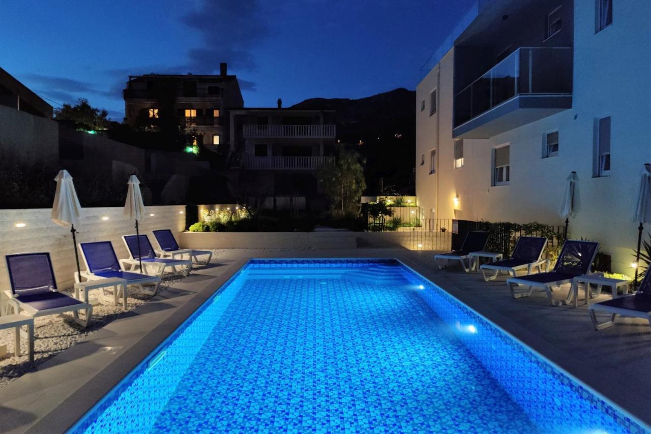 R&R Residence Podstrana Esterno foto